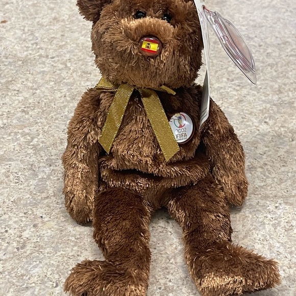 Ty Beanie Baby FIFA 2002 World Cup Bear Representing Spain - Picture 1 of 8
